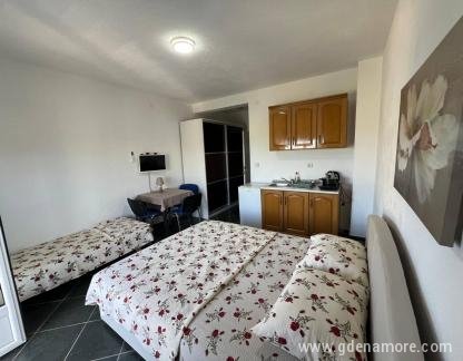 Infinity apartmani , , logement privé à Bar, Monténégro - viber_image_2025-07-02_15-05-00-426